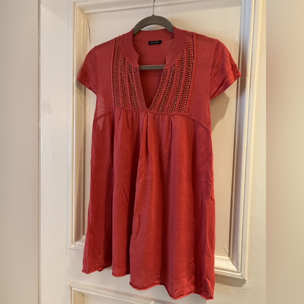 Magaschoni Beaded V-Neck Short Sleeve Tunic